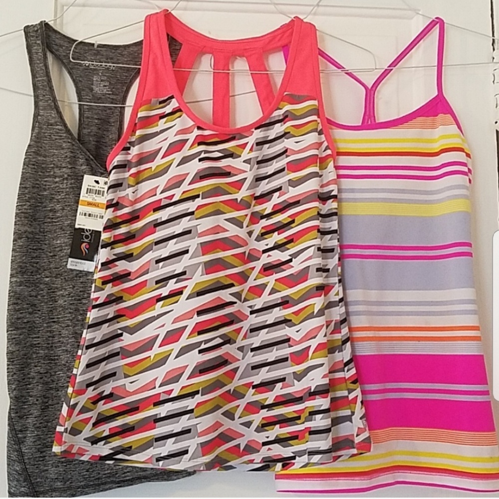 Bundle of 3! Lululemon Fabletics Ideology tanks